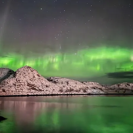 Semesterbostad Skårvågen Oceanfront Bo (Nordland)